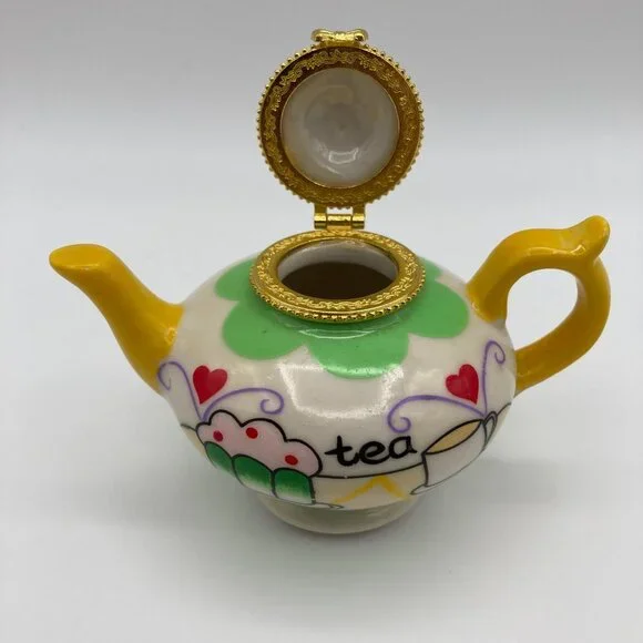 Miniature Porcelain Hinged Teapot Trinket, Pill, Jewelry Holder - Picture 6 of 7